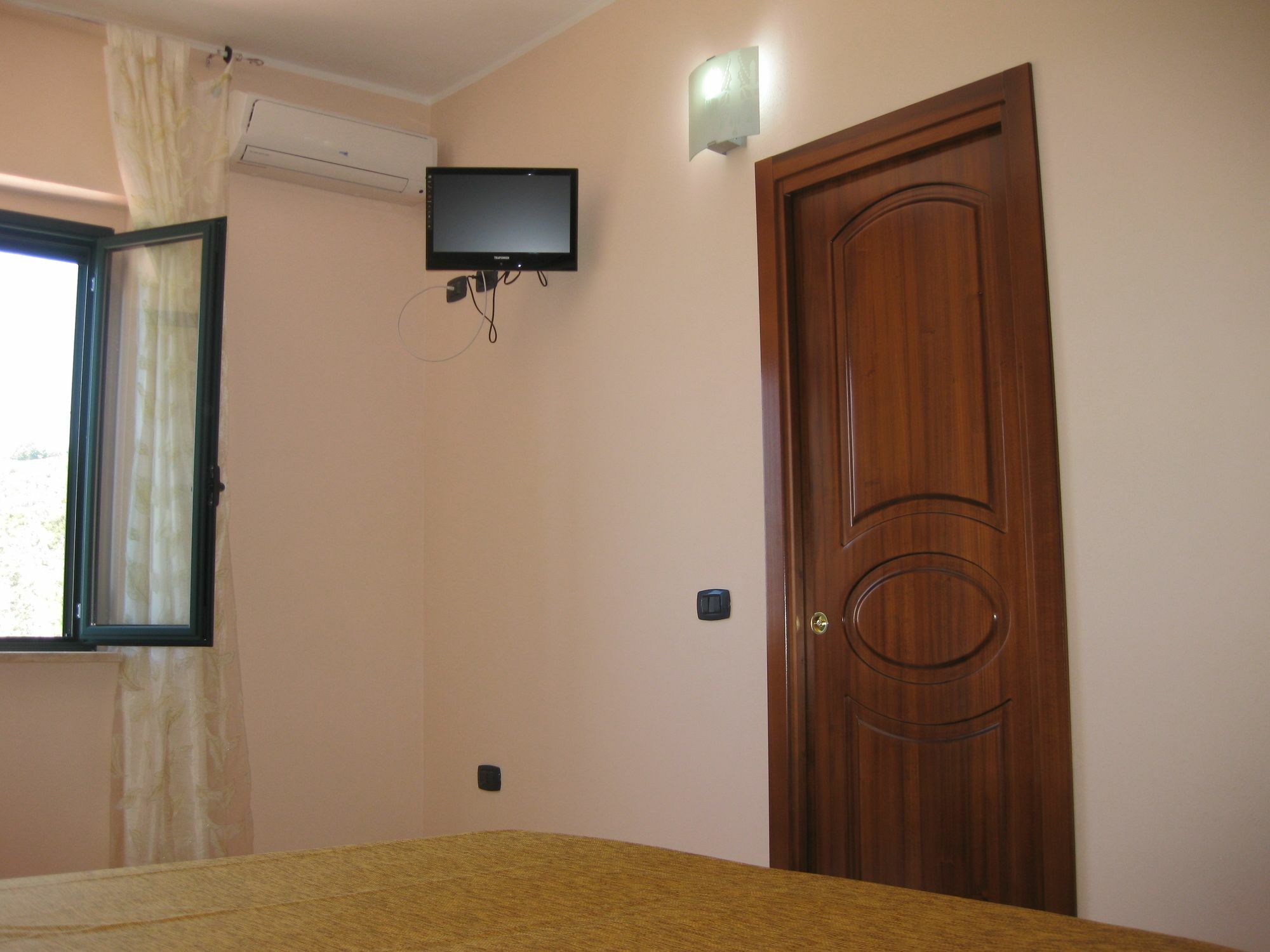 Locanda Adele Паргелия Екстериор снимка